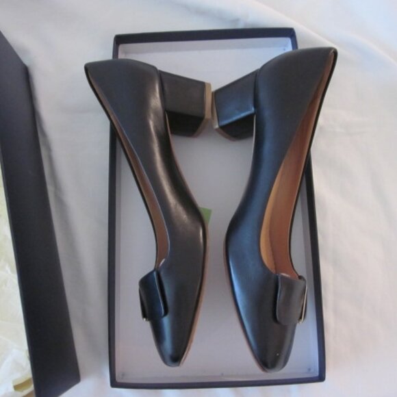 Brooks Brothers womens modern low heel pumps, sz 7.5U,  black with triangle trim - Picture 2 of 8